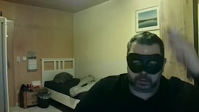 Snapshot of SADOMASKE chatting on 12/02/24, 07:03 SADOMASKE online show from 12/02/24, 07:03