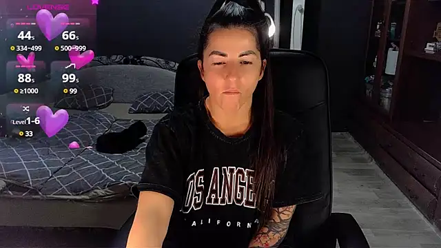 Snapshot of Aria_Dl chatting on 12/23/24, 12:41 Aria Dl online show from 12/23/24, 12:41