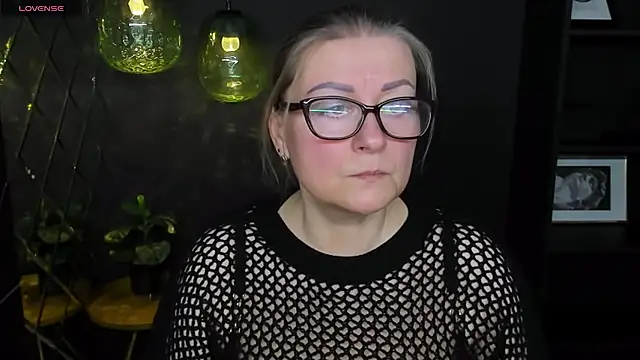 Snapshot of AlexandraKind chatting on 03/08/25, 08:46 AlexandraKind online show from 03/08/25, 08:46