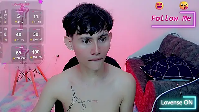 tanjiro cute online show from 01/18/25, 04:26