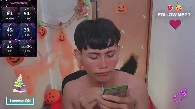 tanjiro cute online show from 11/23/25, 05:29