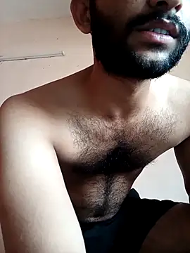 Vignesh3246 online show from 12/05/25, 10:35