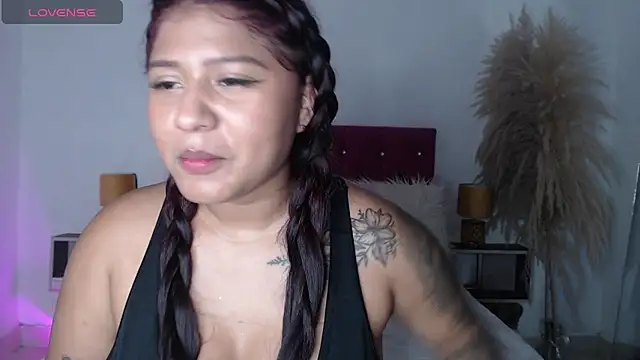 alinakiss online show from 01/12/25, 03:49