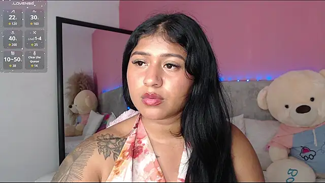 Snapshot of alinakiss chatting on 05/07/26, 03:23 alinakiss online show from 05/07/26, 03:23