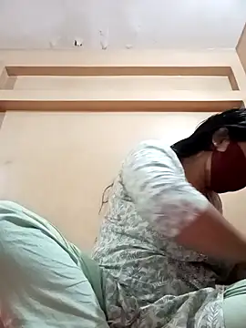 Magical Girl- online show from 01/22/25, 03:31