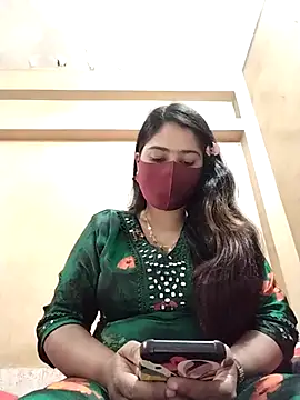 Magical Girl- online show from 02/28/25, 09:04