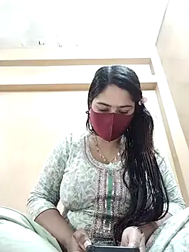 Magical Girl- online show from 03/01/25, 03:21