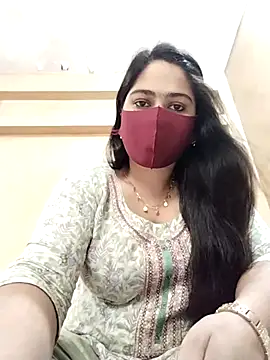 Magical Girl- online show from 03/19/25, 04:36