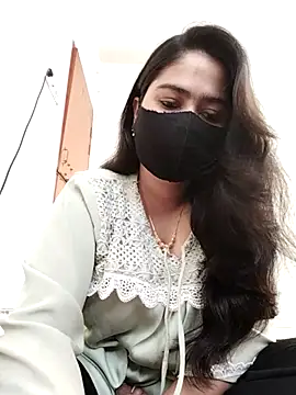 Snapshot of Magical_Girl- chatting on 02/14/26, 05:15 Magical Girl- online show from 02/14/26, 05:15