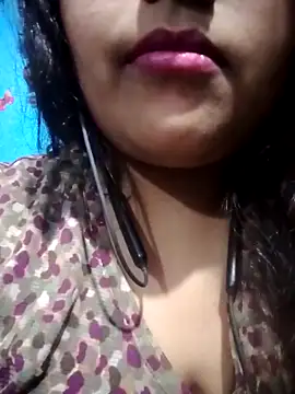 Love-Veronica online show from 05/07/26, 02:22