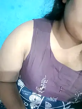 Love-Veronica online show from 05/10/26, 06:35