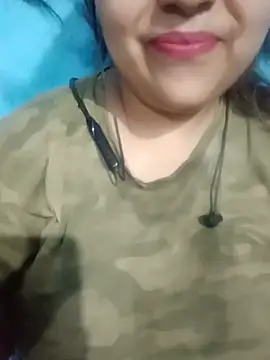 Love-Veronica online show from 06/10/26, 06:51