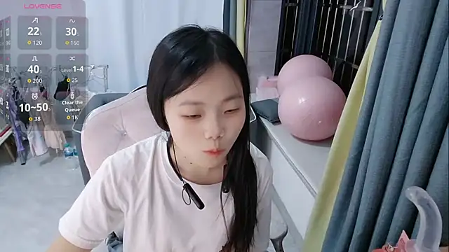 Lena-yyds online show from 10/01/25, 07:20