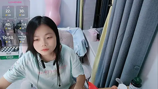 Lena-yyds online show from 10/11/25, 03:10