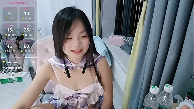 Lena-yyds online show from 10/12/25, 04:17