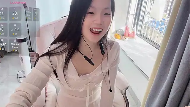 Lena-yyds online show from 11/26/25, 07:20