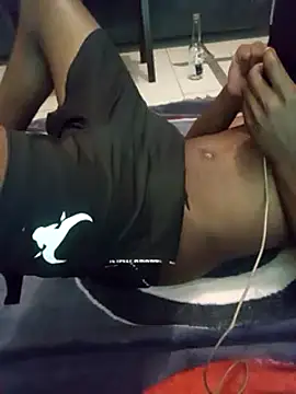 Snapshot of Tsonga_Dick012 chatting on 12/14/24, 05:03 Tsonga Dick012 online show from 12/14/24, 05:03