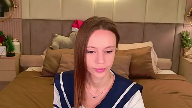 Snapshot of RebeccaMartons chatting on 01/07/25, 08:52 RebeccaMartons online show from 01/07/25, 08:52