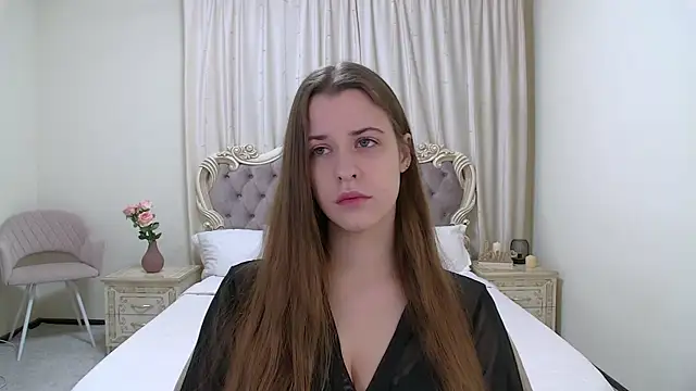 AgataAisitt online show from 10/18/25, 05:21