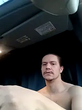 Snapshot of ChuckyyDee chatting on 12/19/24, 12:01 ChuckyyDee online show from 12/19/24, 12:01