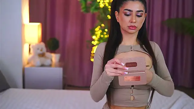 YemayaLuna online show from 12/25/24, 10:05