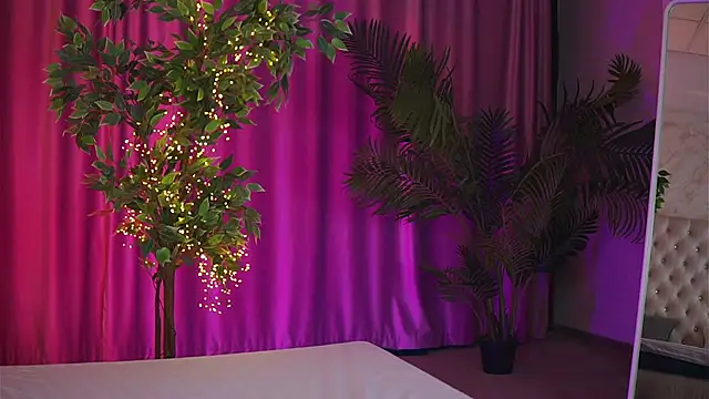 YemayaLuna online show from 02/11/25, 01:31