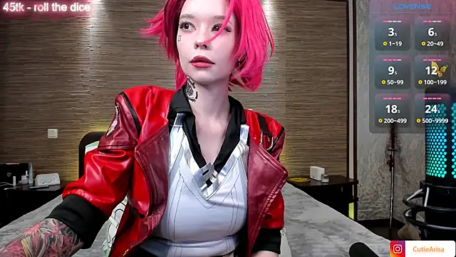 Snapshot of Lust_One_ chatting on 01/07/25, 06:03 Lust One  online show from 01/07/25, 06:03