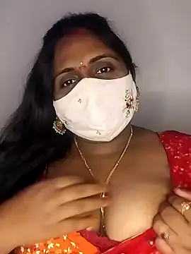 Snapshot of Sexy_Radhikaa chatting on 02/10/25, 02:26 Sexy Radhikaa online show from 02/10/25, 02:26