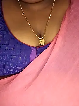 Sexy Radhikaa online show from 04/15/26, 12:45