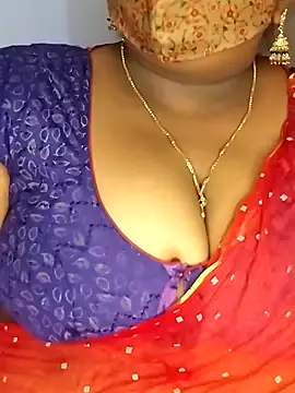 Sexy Radhikaa online show from 04/30/26, 05:36