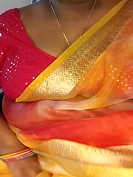 Sexy Radhikaa online show from 05/22/26, 01:13