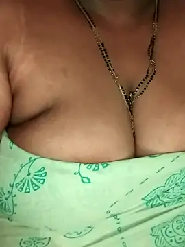 Sexy Radhikaa online show from 06/22/26, 03:58