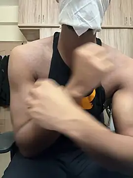 Snapshot of baddassindian chatting on 01/06/25, 07:02 baddassindian online show from 01/06/25, 07:02