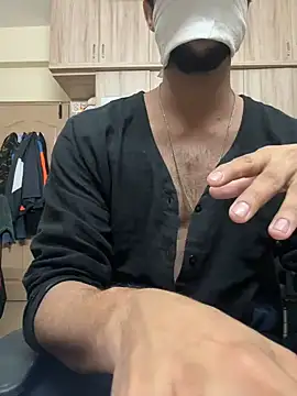 Snapshot of baddassindian chatting on 01/07/25, 06:14 baddassindian online show from 01/07/25, 06:14