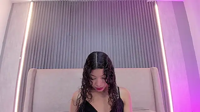 ChantalHans online show from 05/10/26, 02:22