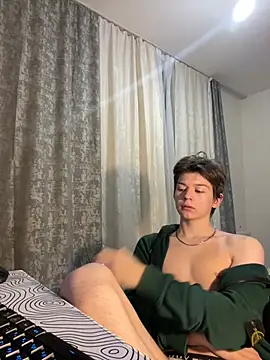 Snapshot of W_N_G_S chatting on 12/14/24, 11:56 W N G S online show from 12/14/24, 11:56