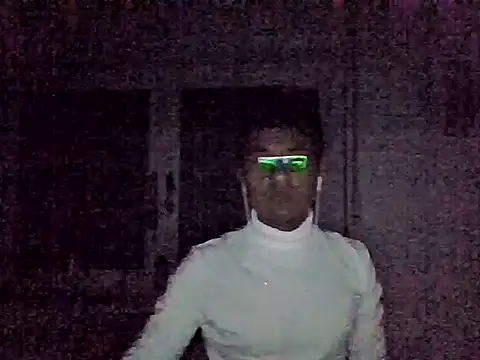 Snapshot of Choco_brownie23 chatting on 09/19/25, 09:04 Choco brownie23 online show from 09/19/25, 09:04