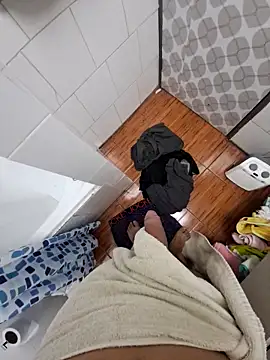 Snapshot of tula_chyk chatting on 09/18/25, 02:30 tula chyk online show from 09/18/25, 02:30