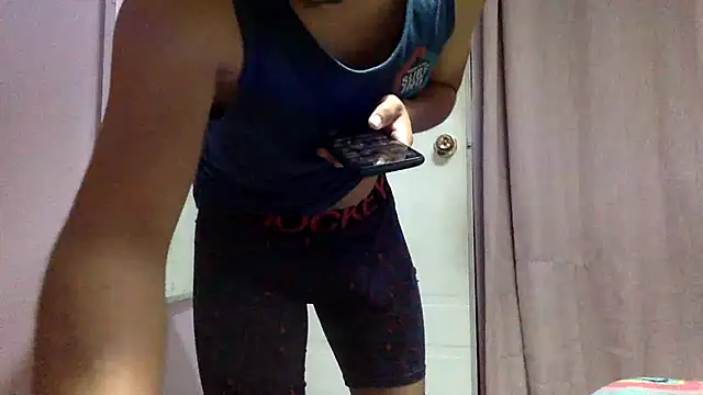 Snapshot of tula_chyk chatting on 10/30/25, 02:24 tula chyk online show from 10/30/25, 02:24