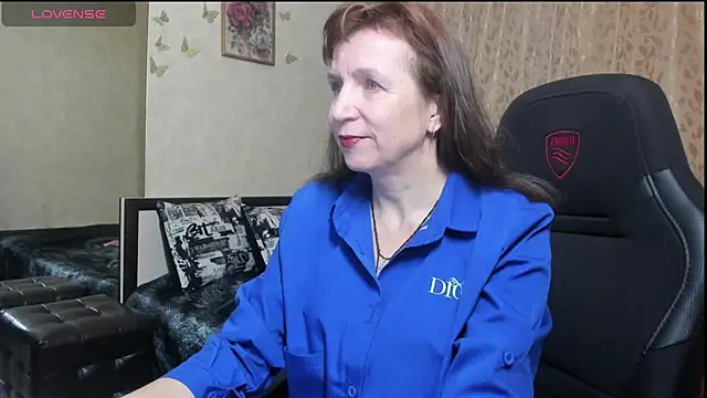 Debra Phoenix online show from 11/21/25, 10:30