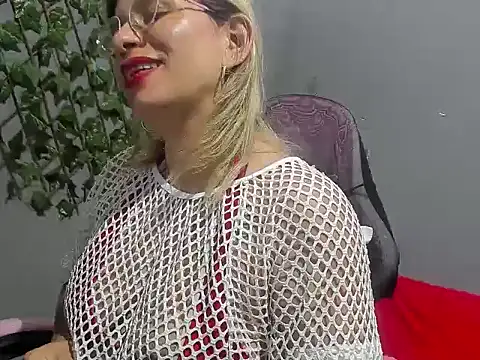 sexy bigboooty online show from 12/05/24, 07:05