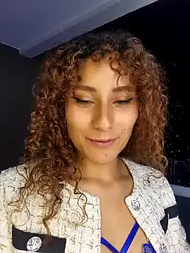 Snapshot of varenkaivanova_22 chatting on 12/06/24, 07:10 varenkaivanova 22 online show from 12/06/24, 07:10