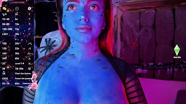 Snapshot of Naomy_veracruz_ chatting on 10/29/25, 03:58 Naomy veracruz online show from 10/29/25, 03:58