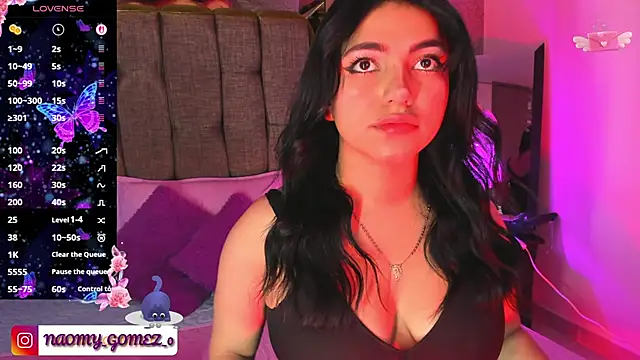 Snapshot of Naomy_veracruz_ chatting on 11/05/25, 03:01 Naomy veracruz online show from 11/05/25, 03:01