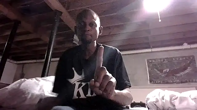 Snapshot of KinGKane84 chatting on 12/16/24, 07:26 KinGKane84 online show from 12/16/24, 07:26