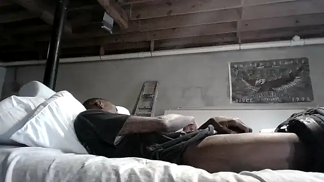 Snapshot of KinGKane84 chatting on 12/26/24, 05:08 KinGKane84 online show from 12/26/24, 05:08