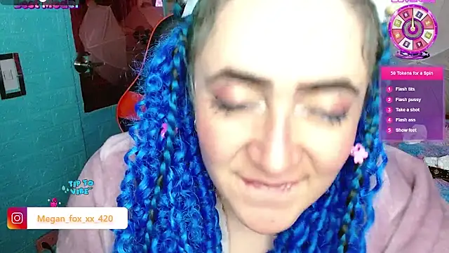 Snapshot of Meg4n_420 chatting on 12/11/24, 08:58 Meg4n 420 online show from 12/11/24, 08:58