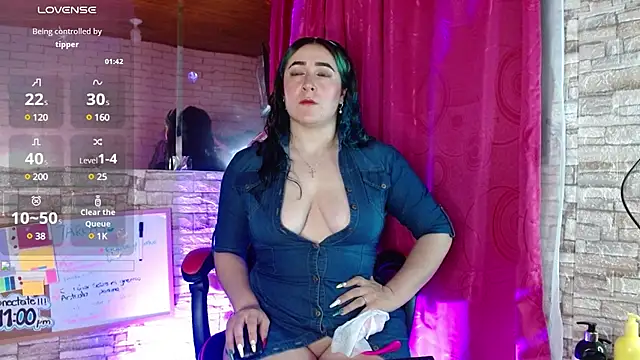 Snapshot of Meg4n_420 chatting on 03/01/25, 05:20 Meg4n 420 online show from 03/01/25, 05:20