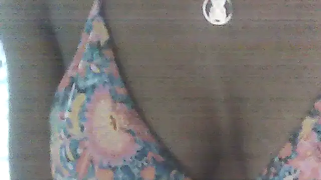 Fariana01 online show from 04/28/26, 02:27