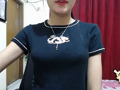 taisina online show from 03/01/25, 02:13